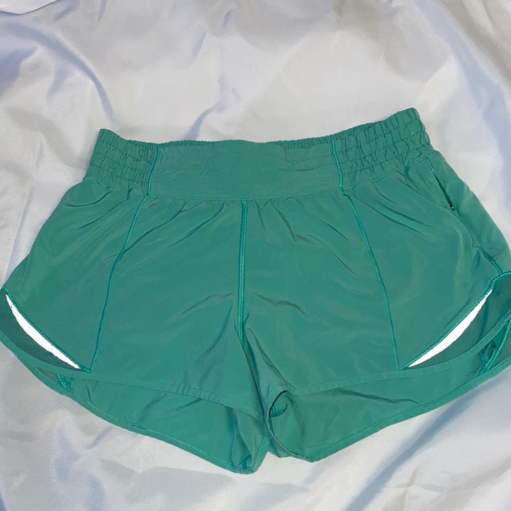 Lululemon Hi Rise Hotty Hot shorts:6